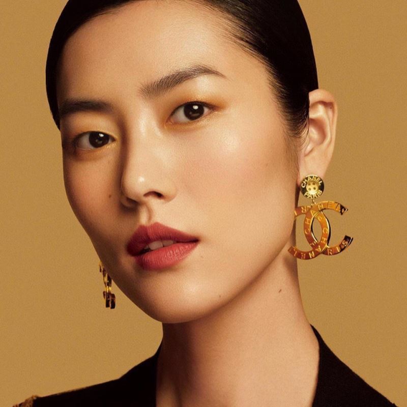 Ch**el earrings